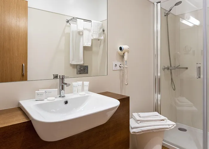 Salinas By Alboi Group 3*